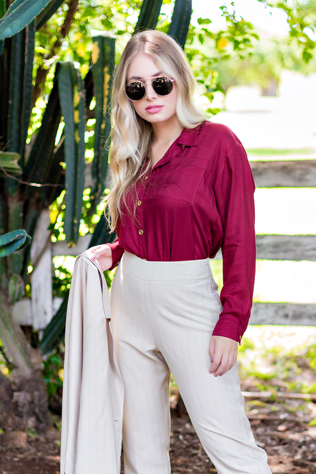 04 camisa oversized em tecido de trama listrada