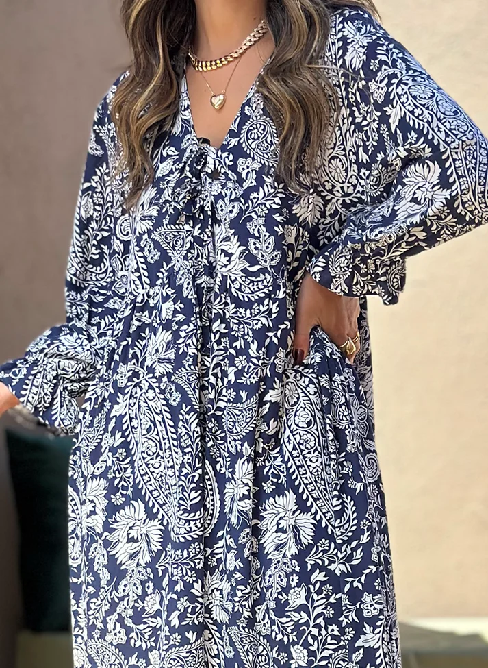 02 vestido longo estampa maxi e decote com amarracao