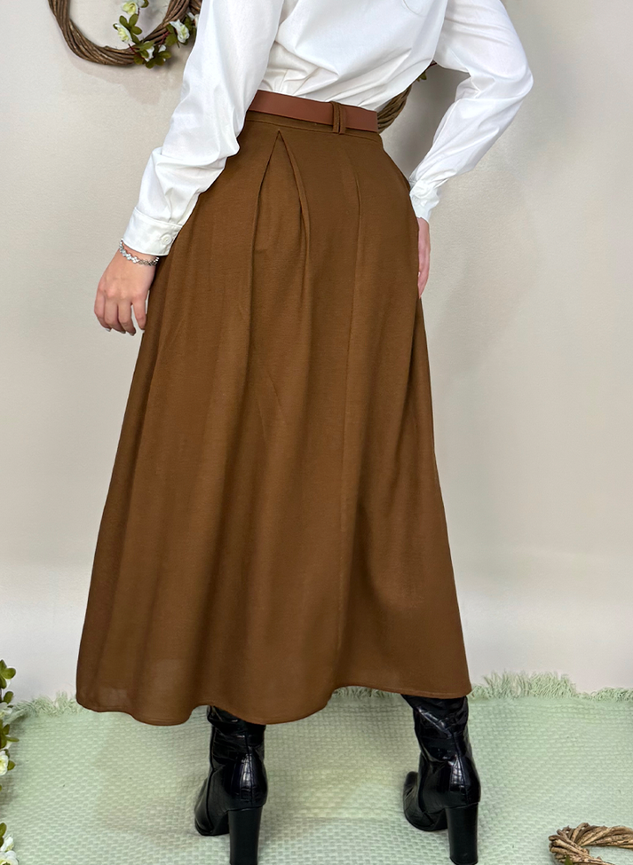 03 saia de pregas em comprimento midi