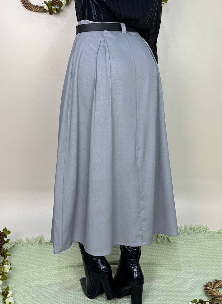 08 saia de pregas em comprimento midi