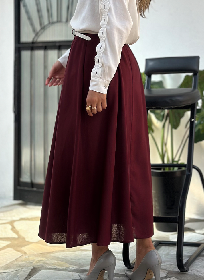 15 saia de pregas em comprimento midi