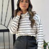 01 blusa cropped em malha texturizada