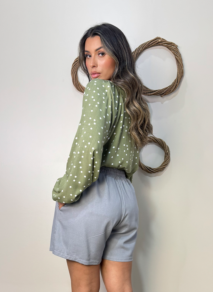 04 shorts de linho com martingales