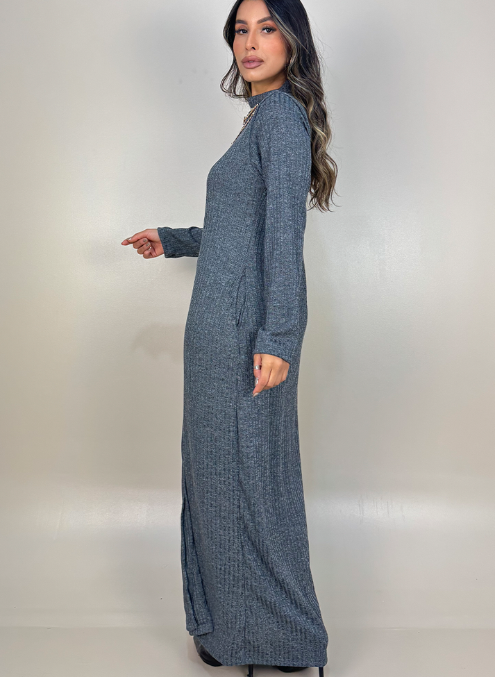 03 vestido longo de gola alta em malha canelada