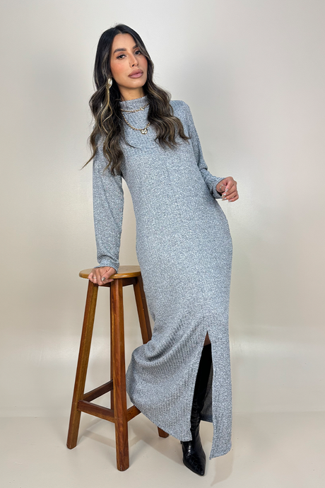 06 vestido longo de gola alta em malha canelada