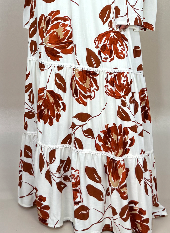 08 vestido longo estampado com aplicacao de rendinha