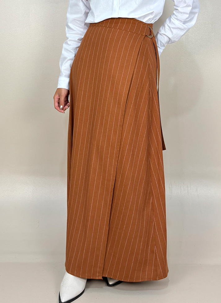 04 saia midi transpassada em linho com risca de giz