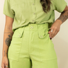01 conjunto camisa cropped e shorts