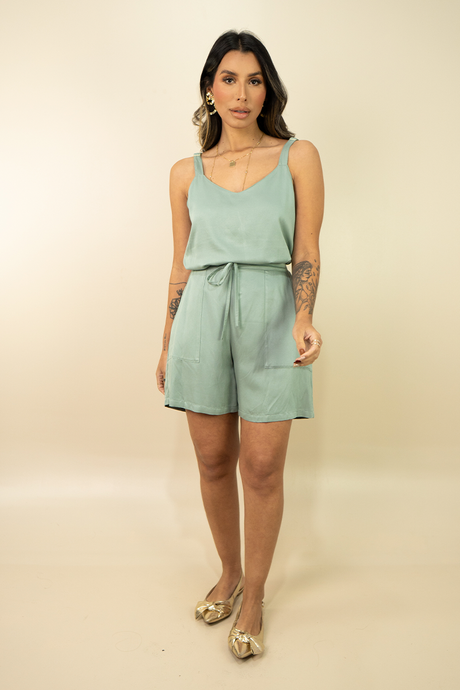 03 conjunto blusa de alcinha larga e shorts larguinho