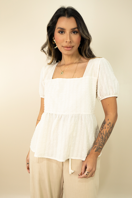 04 blusa com peplum em tecido com poa texturizado