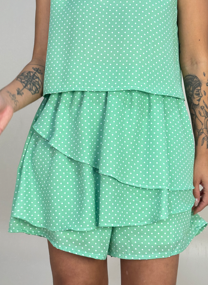 02 conjunto poa leve com blusa e shorts saia