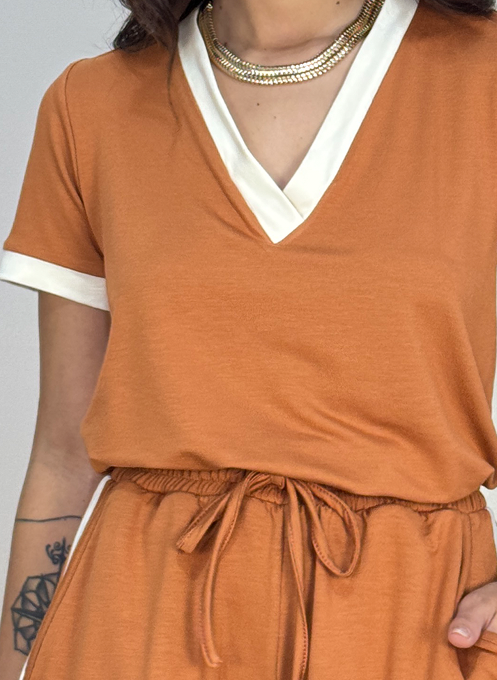 06 conjunto comfy com t shirt e shorts